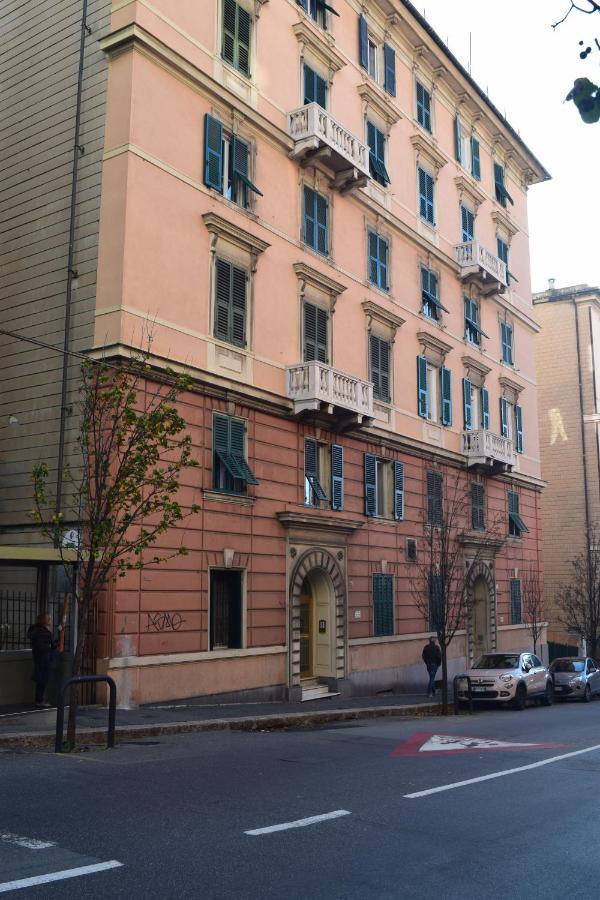 Xenia Hotel Genoa Bagian luar foto