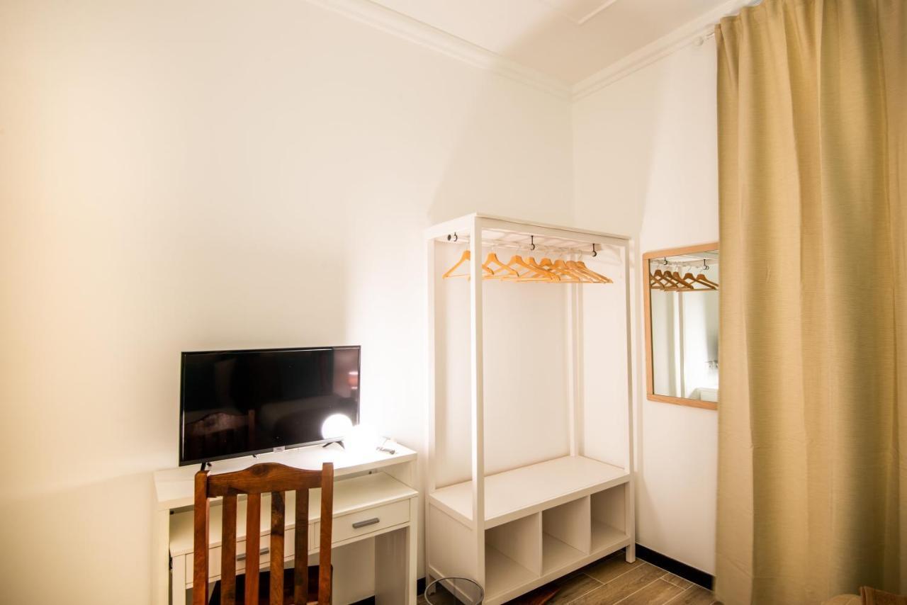 Xenia Hotel Genoa Bagian luar foto